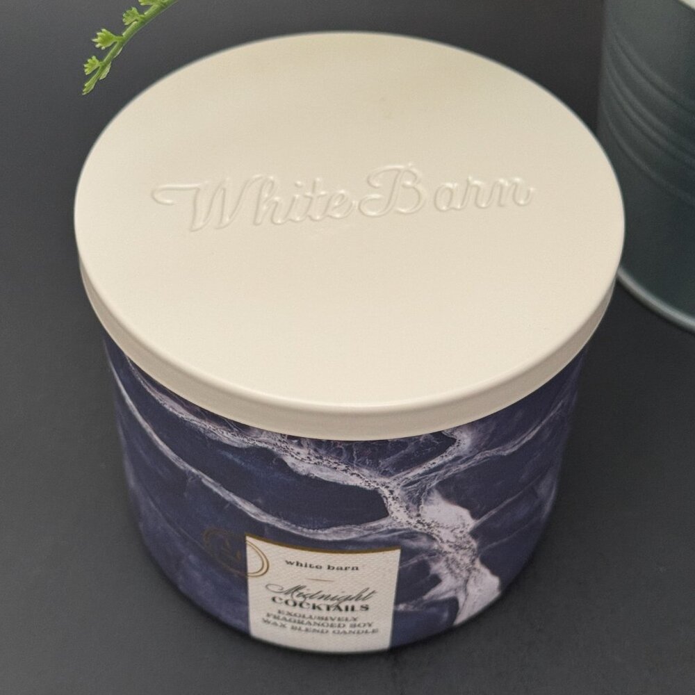 BBW Midnight Cocktails White Barn Bath & Body Works 3 Wick Candle - Picture 4 of 10